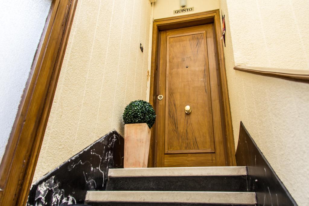 A Home In Барселона Екстер'єр фото